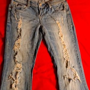 Denim distressed jeans